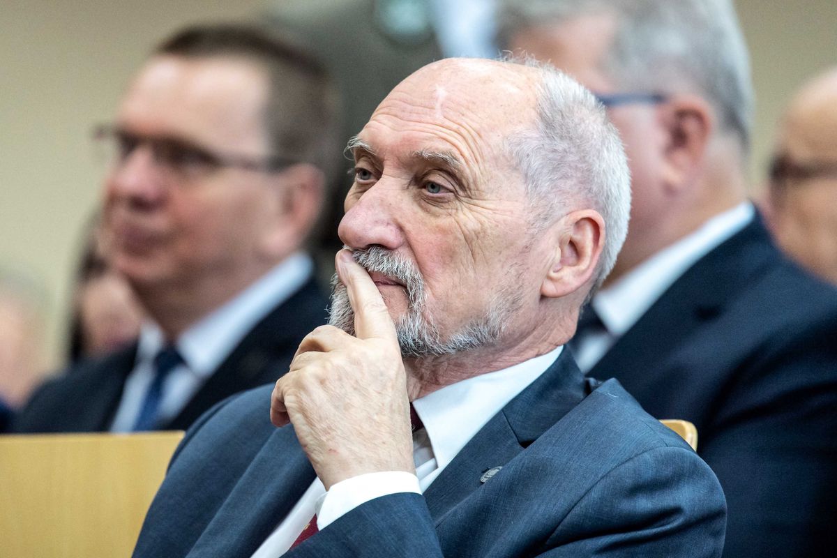 Antoni Macierewicz oskarża Macieja Laska o kłamstwo. "Spotkamy się w sądzie"