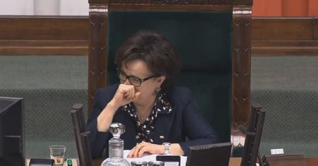 Nocna "głupawka" w Sejmie. Nie mogli przestać się śmiać