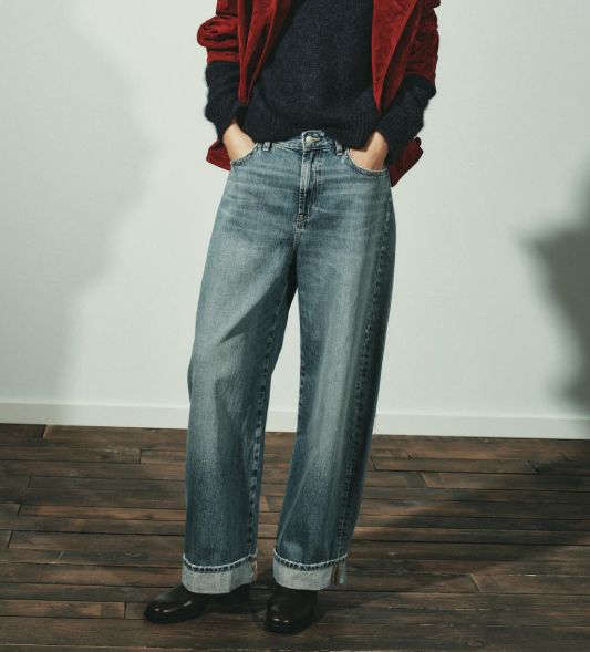 Spodnie z podwiniętą nogawką z oferty Zary