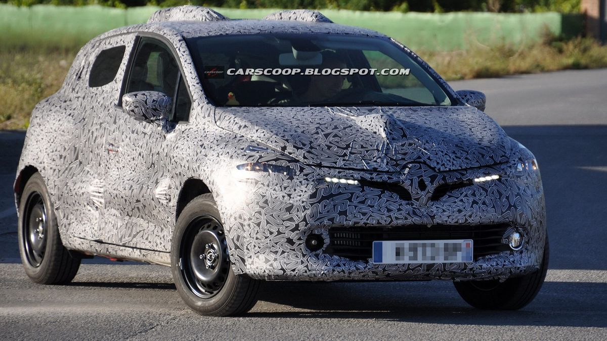 2013 Renault Clio (fot. Carpix via Carscoop)