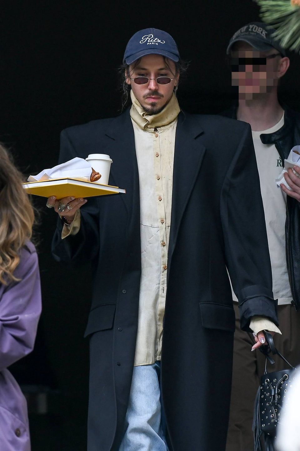 Michał Szpak z kolegą