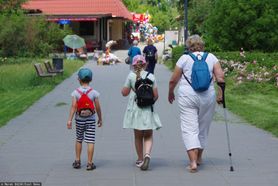 Których dziadków wolą dzieci? Naukowcy odkryli ciekawą zależność