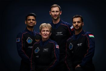 Polski astronauta nadal czeka na start. Są problemy z kapsułą Crew Dragon