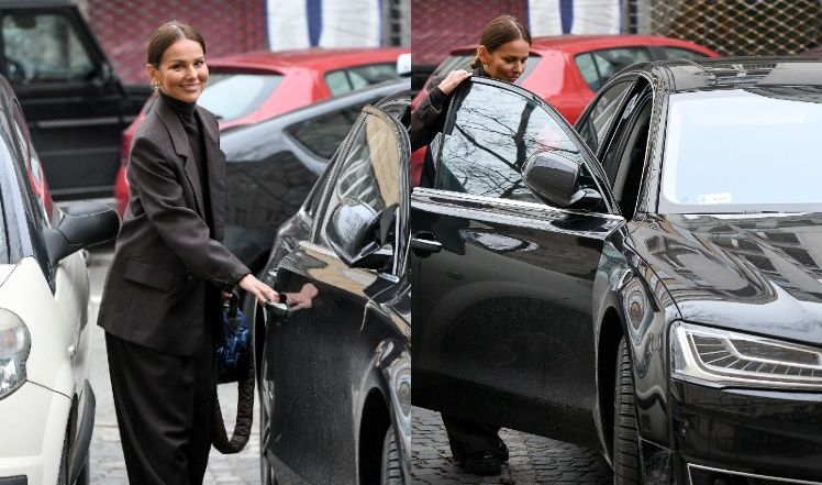 Palina Sykut-Jeżyna w towarzystwie męża i z drogą torebką.