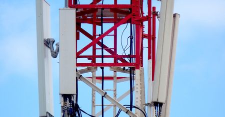 Orlen rozważa budowę sieci 5G. Wiadomo, w czym miałoby to pomóc