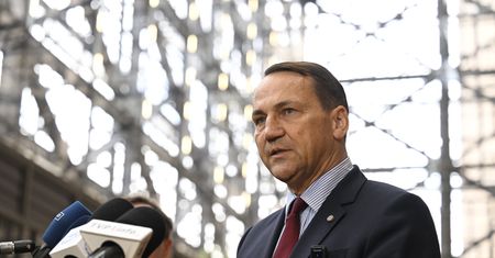 Europa poradzi sobie z Rosją bez USA? Sikorski zabrał głos