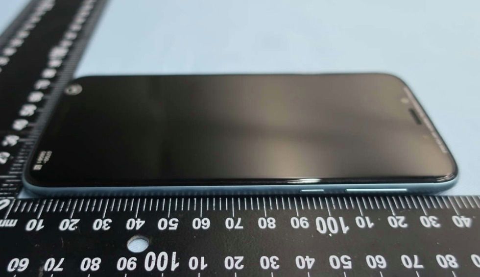 #wSkrócie: współpraca OnePlusa i McLarena, Galaxy S10 w benchmarkach i huawei z aparatem w ekranie na zdjęciu 5