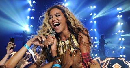 PIĄTY Z RZĘDU album Beyonce na 1. miejscu Billboardu!