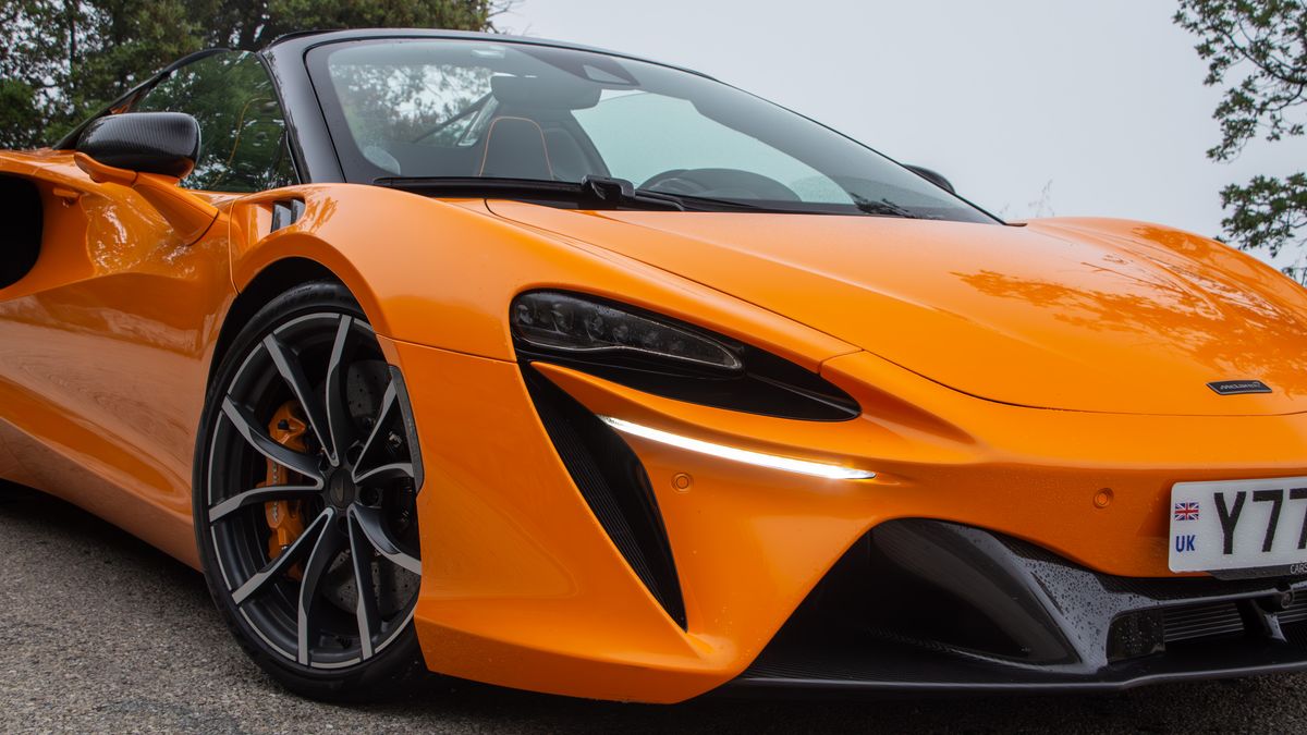 McLaren Artura Spider 2024