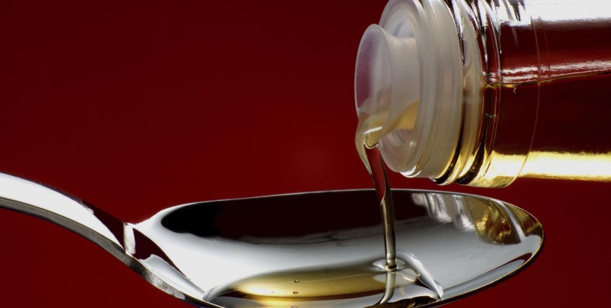 Popularny syrop na kaszel wycofany. Lepiej nie ryzykuj i sprawdź etykietę