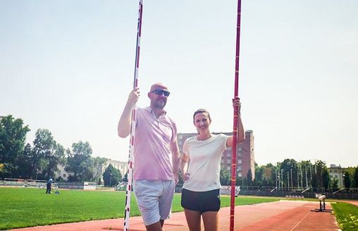 „Droga na podium” od 23 lipca w TVN Turbo. Prowadzącym Łukasz Bąk