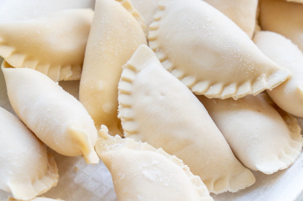 You can freeze pierogi 4 weeks before Christmas Eve.