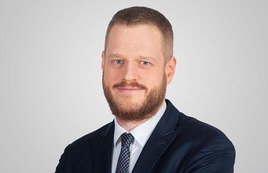 Janusz Cieszyński: e-usługi powinny być oferowane temu, kto chce, a nie każdemu z przymusu