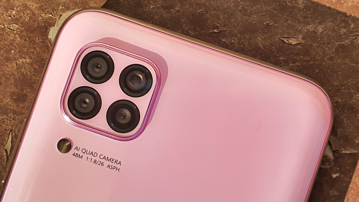 Huawei P40 lite: pierwsze wrażenia i zdjęcia z aparatu 1