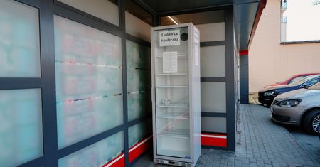 Święta się kończą - podziel się jedzeniem i pomóż innym. Lodówki społeczne!