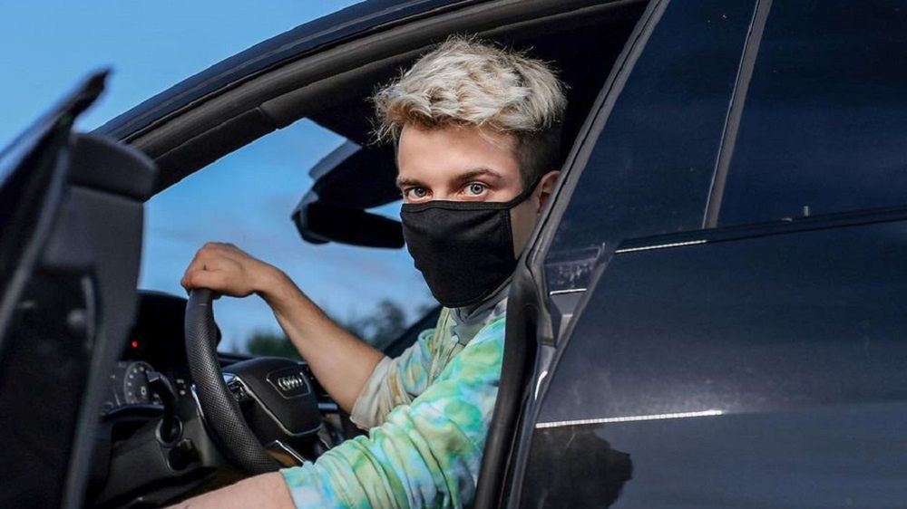 Kolejna afera z udziałem Kamerzysty