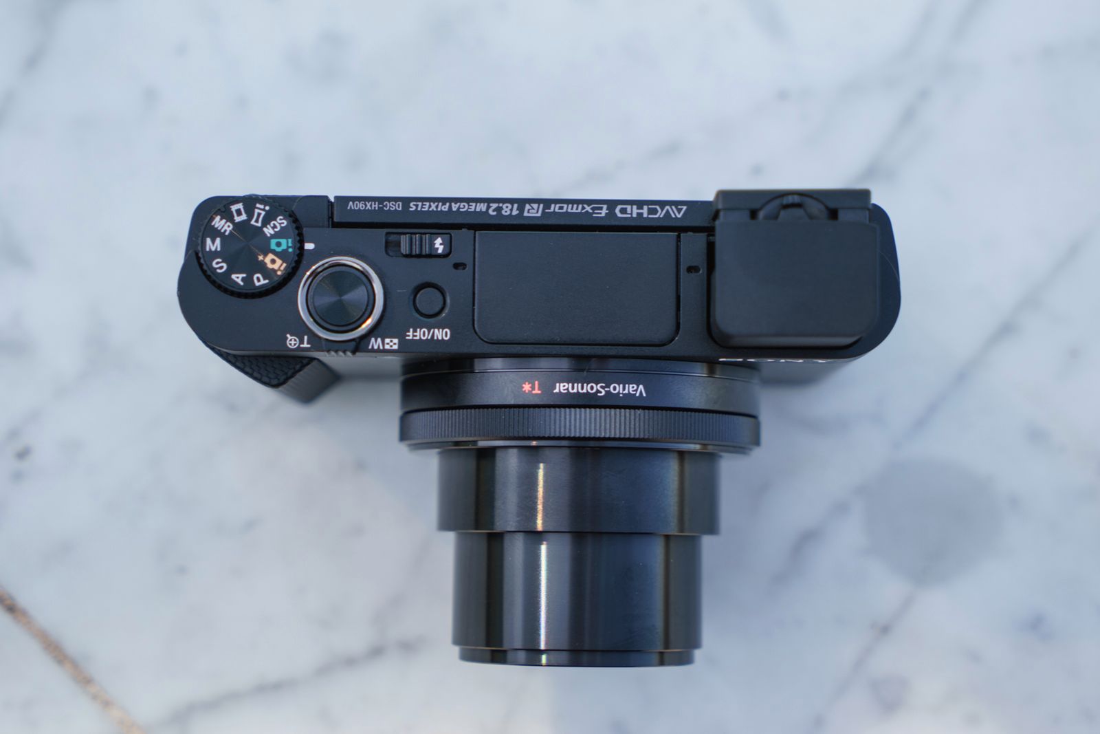 Sony HX90 – pierwsze wrażenia z premiery 10