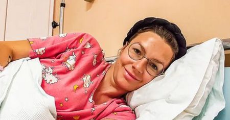 Zofii Samsel grozi przedwczesny poród. Porównała warunki w polskich i greckich szpitalach