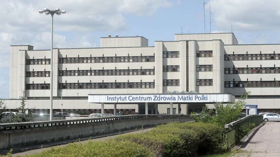 Rodzice sprzeciwiają się zakazowi odwiedzin w ICZMP w Łodzi