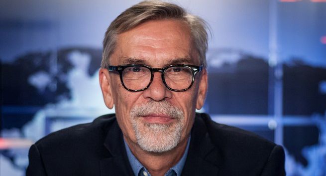 Oburzenie po słowach Żakowskiego o „biedocie przeżerającej PKB”. „To był apel w formie stylizacji”