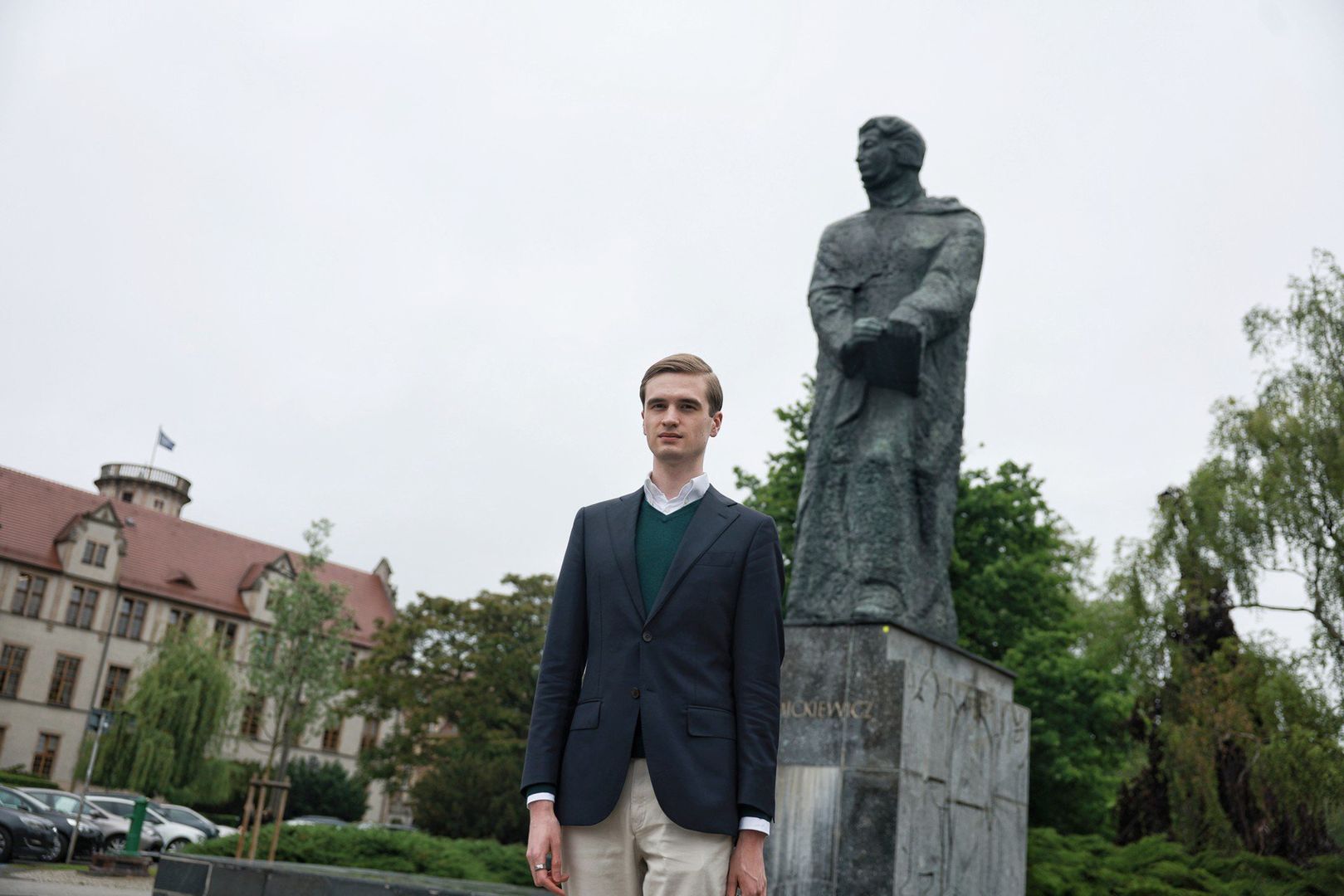 Karol Wapniarski, student UAM, który napisał licencjat w 277 dni dla Głosu Wielkopolskiego: Po ukończeniu licencjatu byłem bardzo zmęczony. Miałem do zdobycia 71 ocen w niecały rok.