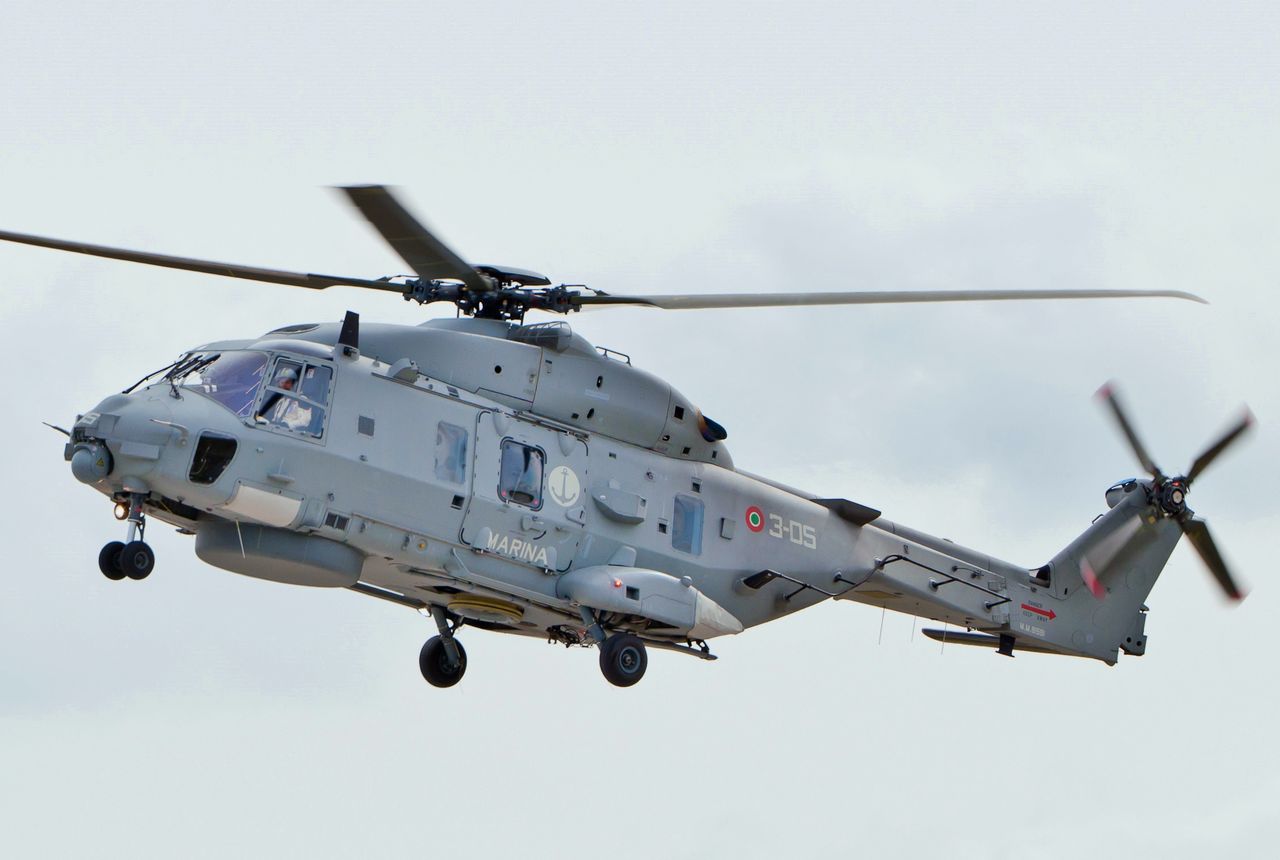 Śmigłowiec NH90 - na zdjęciu maszyna z Włoch