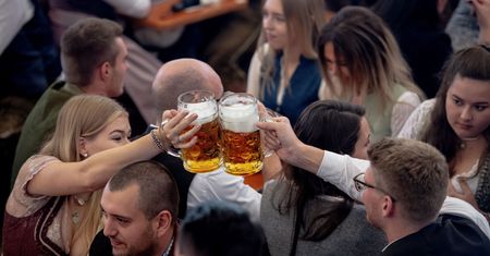 Słynny festiwal wraca do Bawarii po pandemii. Uczestniczy odczują jednak skutki inflacji
