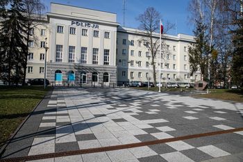Były policjant skazany. Za naruszenie nietykalności cielesnej w pracy