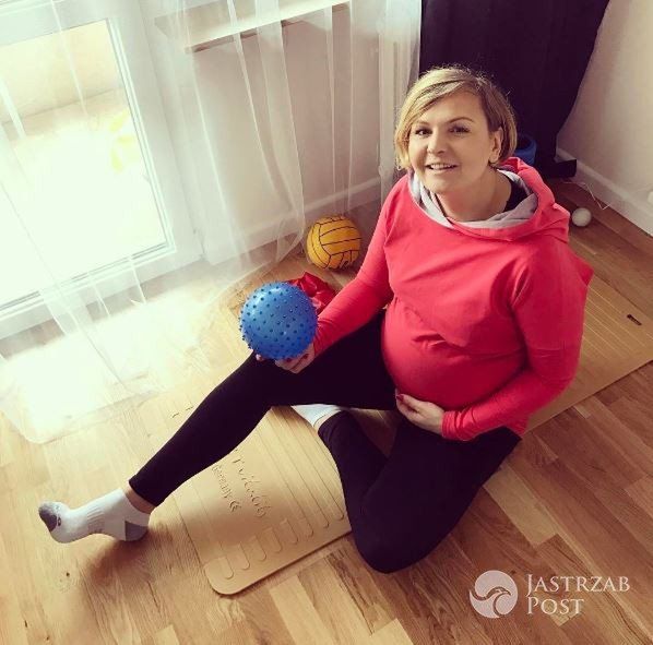 Otylia Jędrzejczak pokazała ubranko dla dziecka