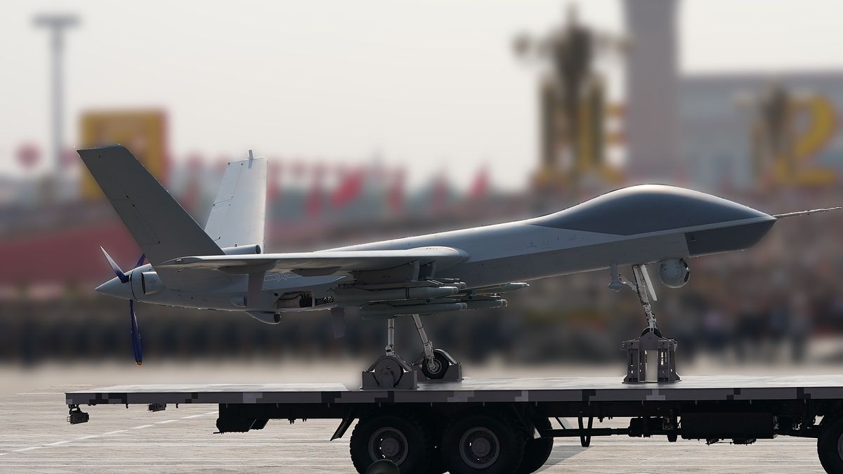 Chiński dron CASIC WJ-700,