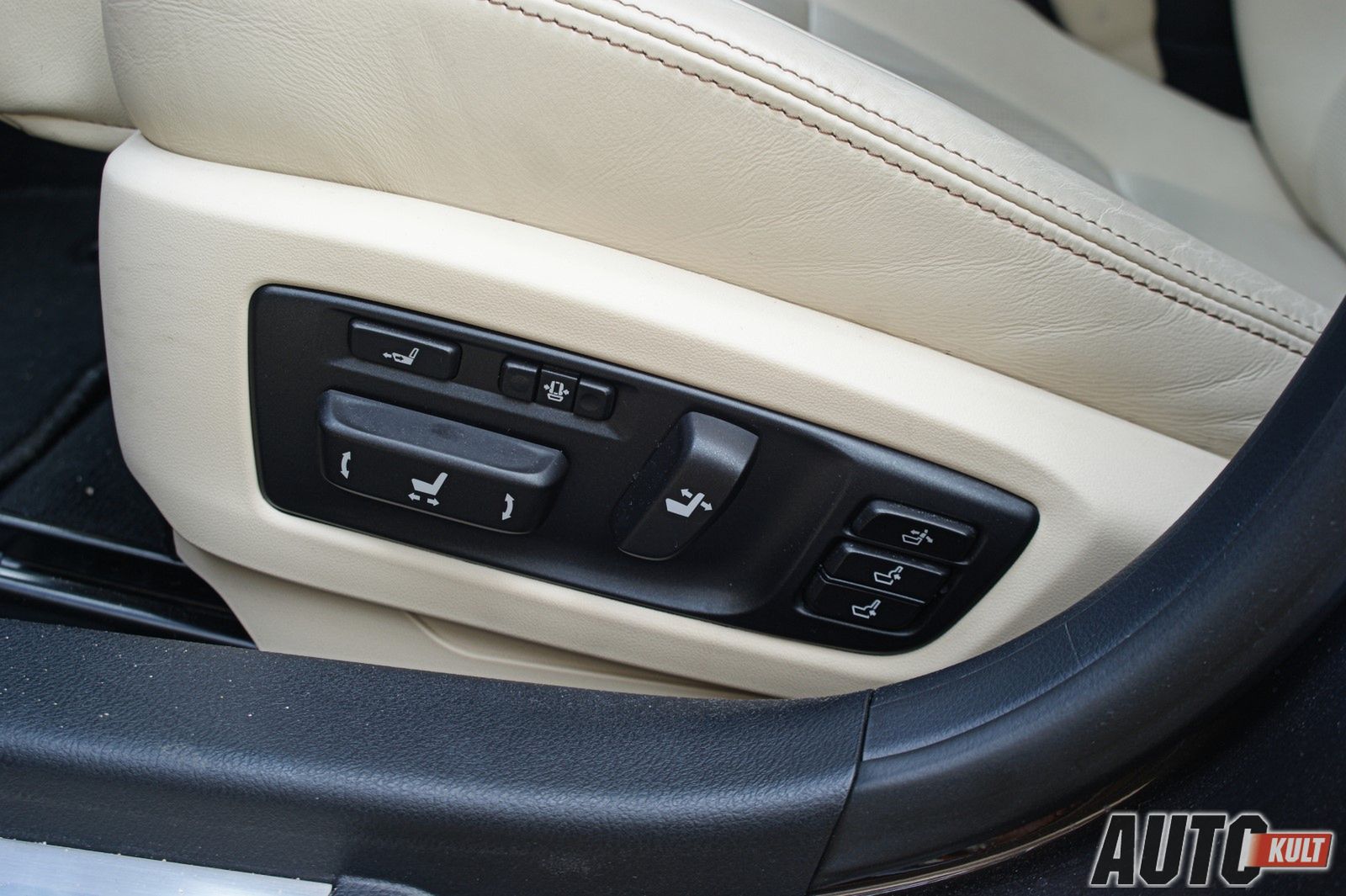 Lexus GS300h Prestige - test [galeria] 14