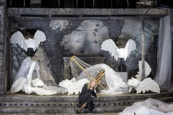 Karuzela marzeń, karuzela zdarzeń. „Hrabina” Moniuszki w Poznaniu