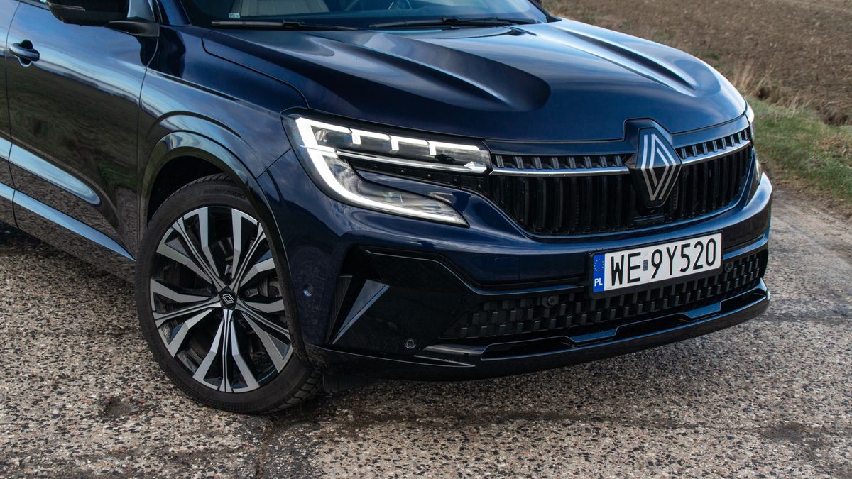 Renault Espace E-Tech