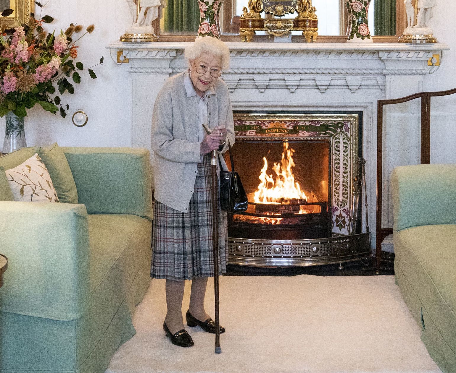 Queen Elizabeth Receives Outgoing And Incoming PMs At BalmoralABERDEEN, SCOTLAND - SEPTEMBER 06: Queen Elizabeth II waits in the Drawing Room before receiving newly elected leader of the Conservative party Liz Truss at Balmoral Castle for an audience where she will be invited to become Prime Minister and form a new government on September 6, 2022 in Aberdeen, Scotland. The Queen broke with the tradition of meeting the new prime minister and Buckingham Palace, after needing to remain at Balmoral Castle due to mobility issues. (Photo by Jane Barlow - WPA Pool/Getty Images)WPA Poolbestof, topix