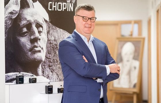 Miraculum przywróci wodę kolońską Prastara