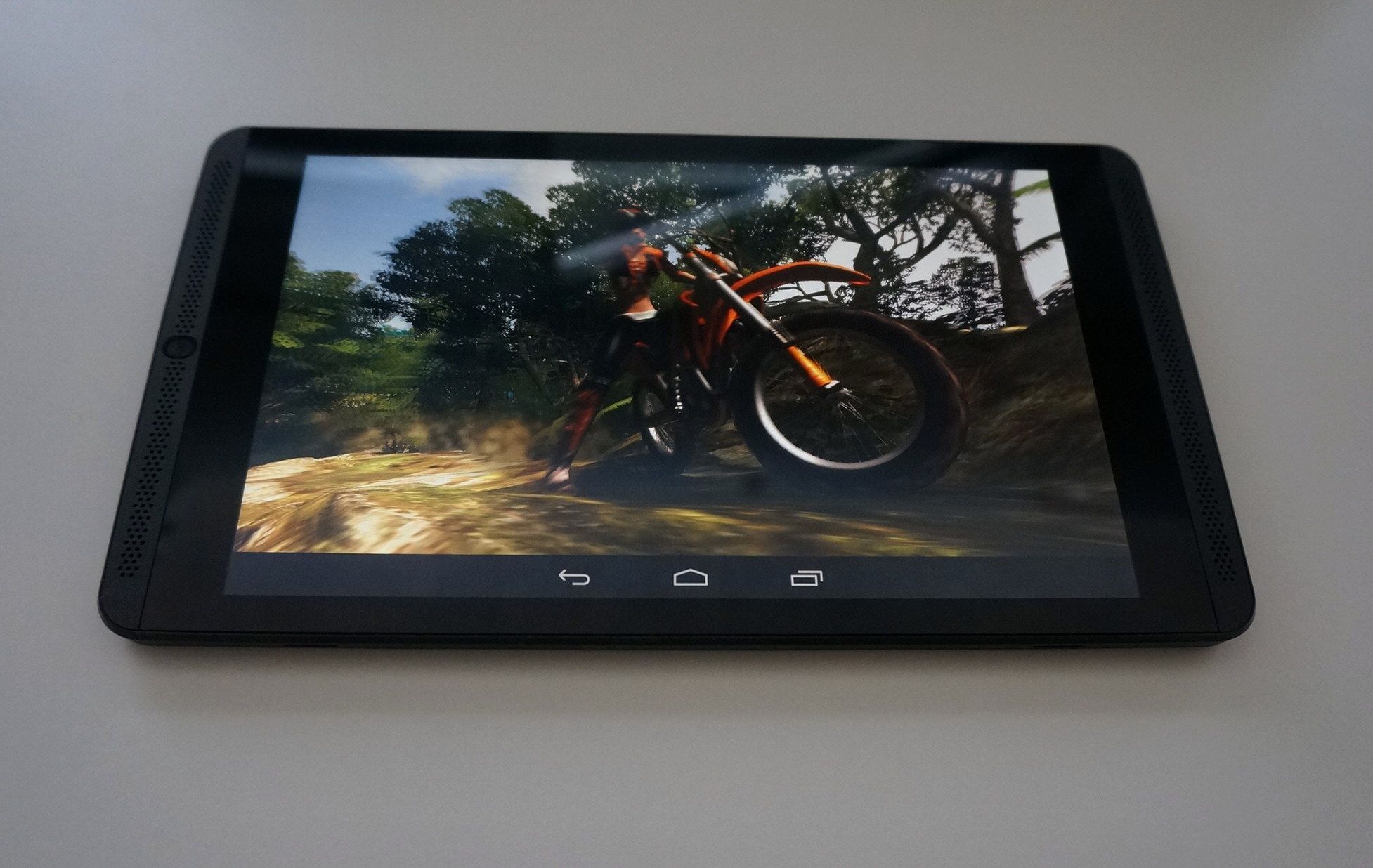 Warto zainteresować się Nvidia Shield Tablet? [pierwsze wrażenia] 2