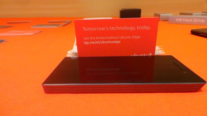 W skrócie: Ubuntu Edge na zdjęciach, możliwy wygląd Galaxy Note'a III, iPhone 5C w październiku 2