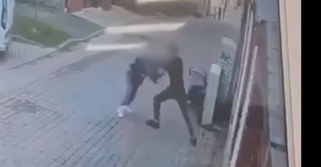 Brutalnie pobił 17-letnią partnerkę. Wszystko nagrał monitoring