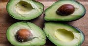 Zanim schowasz awokado do lodówki, zrób jedną rzecz. Nie zepsuje się tak szybko