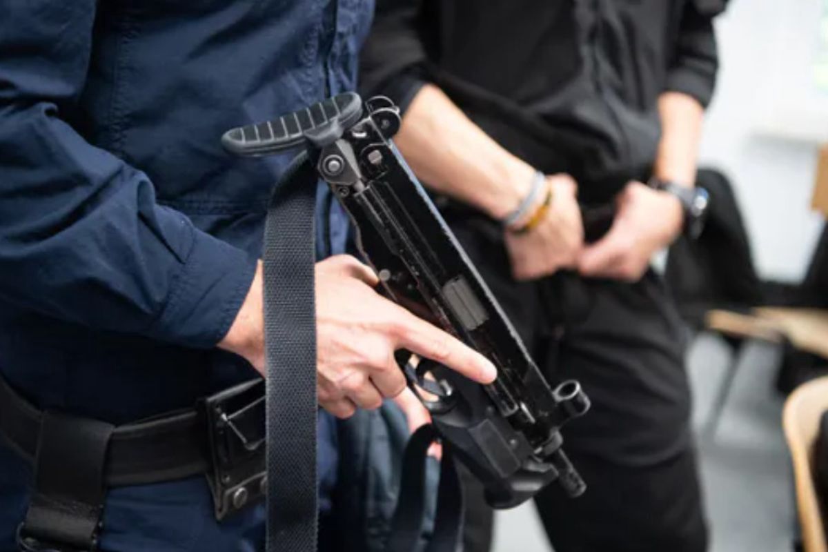 Policjant postrzelił koleżankę podczas szkolenia (fot. ilustracy