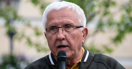 Chce skończyć z duopolem PO-PiS. Tyszkiewicz zakłada nową partię