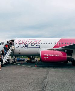 Koronawirus w Polsce. Awantura na pokładzie samolotu we Wrocławiu. Pasażer nie chciał założyć maseczki