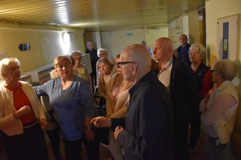 Seniorzy z Domu Kombatanta mają poważne problemy z windą. Czekają na jej remont od lat!