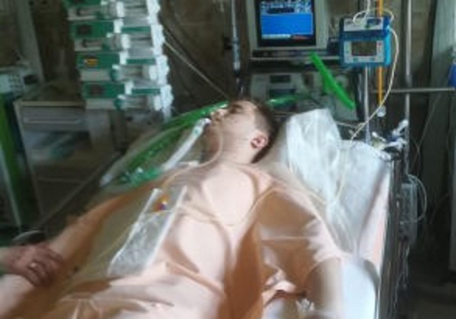 16-latek potrącony na pasach w śpiączce. Poruszający apel matki