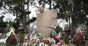 Warszawa. Na Powązkach oddano hołd Janowi Olszewskiemu