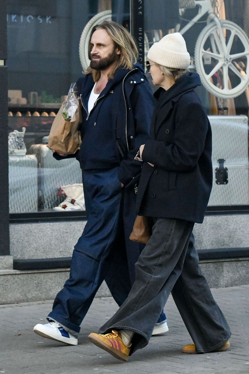 Izabela Kuna wybrała się z partnerem na zakupy