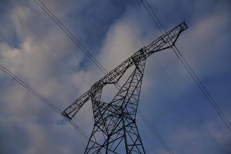 Dlaczego prąd jest tak drogi? Rośnie zapotrzebowanie, rośnie cena