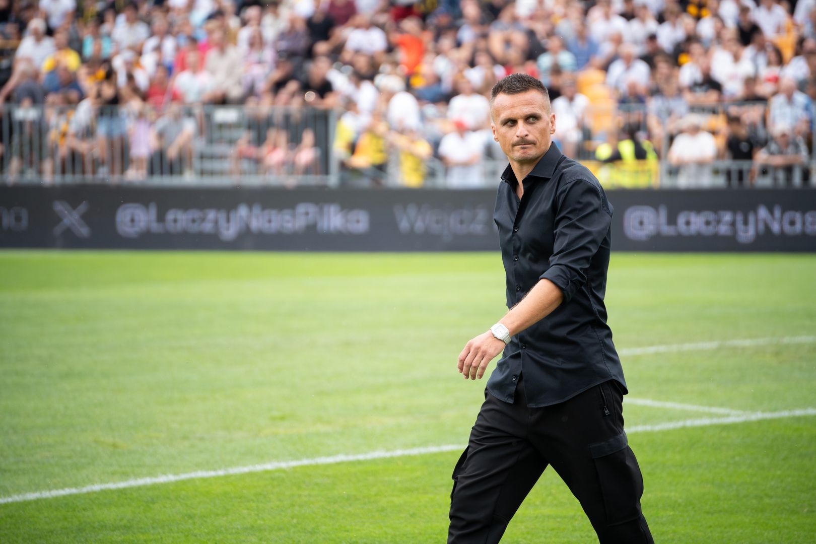Coach Slawomir Peszko is preparing before the game between Wieczysta Krakow and Hutnik Krakow in Krakow, Poland, on August 17, 2024. (Photo by Marcin Golba/NurPhoto via Getty Images)