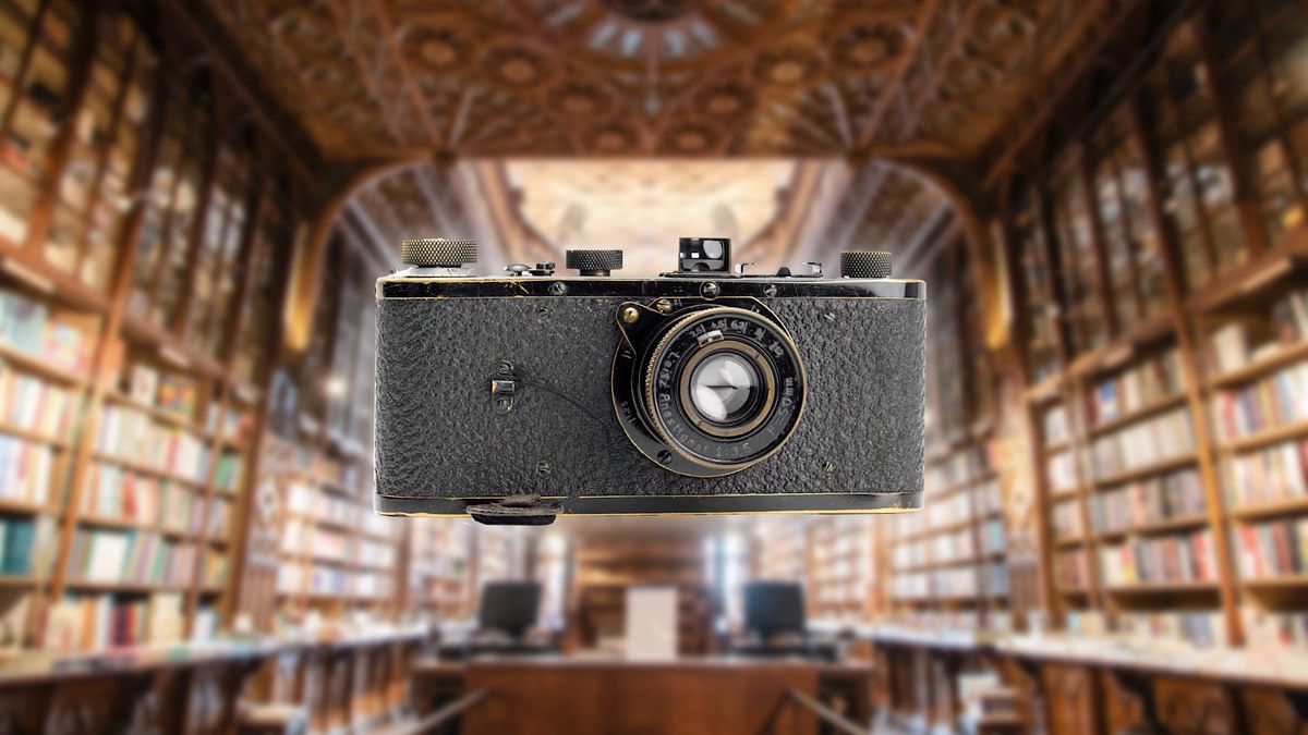 Leica 0 jest ekstremalnie rzadkim prototypem pierwszego seryjnie produkowanego aparatu Leiki.