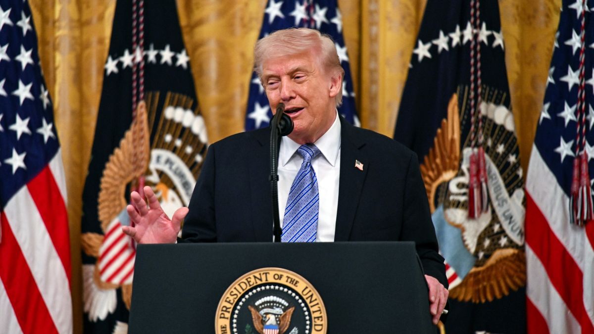 Donald Trump i zawoalowana deklaracja ws. cieśniny Ormuz